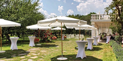 Matrimonio - Guttaring (Guttaring) - Sonnenschirme und Steirische im Schlossgarten
Schloss Lichtengraben - Gut Schloss Lichtengraben  - romantisches Schloss exklusive mieten
