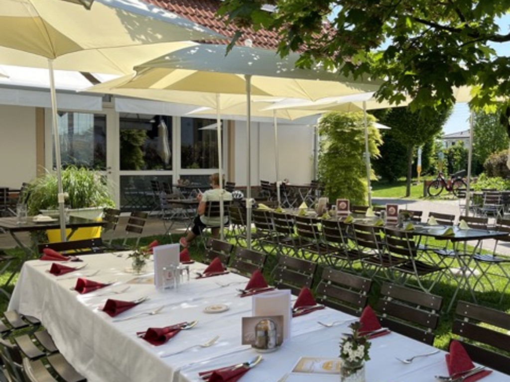 Hochzeit: Die Bier Botschaft