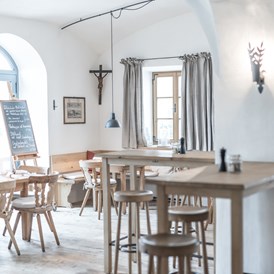 Hochzeit: Das Restaurant "Kramerladen" steht Ihnen für kleinere Hochzeiten zur Verfügung. (bis max. 50 Personen)  - Stiegl-Gut Wildshut