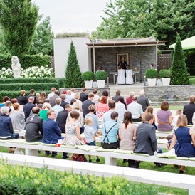 Hochzeit: Hochzeit von Claudia und Robert | Copyright Foto: Karoline Grill - Kittenberger Erlebnisgärten