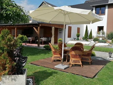 Hochzeitslocation: Simon Wildetaube