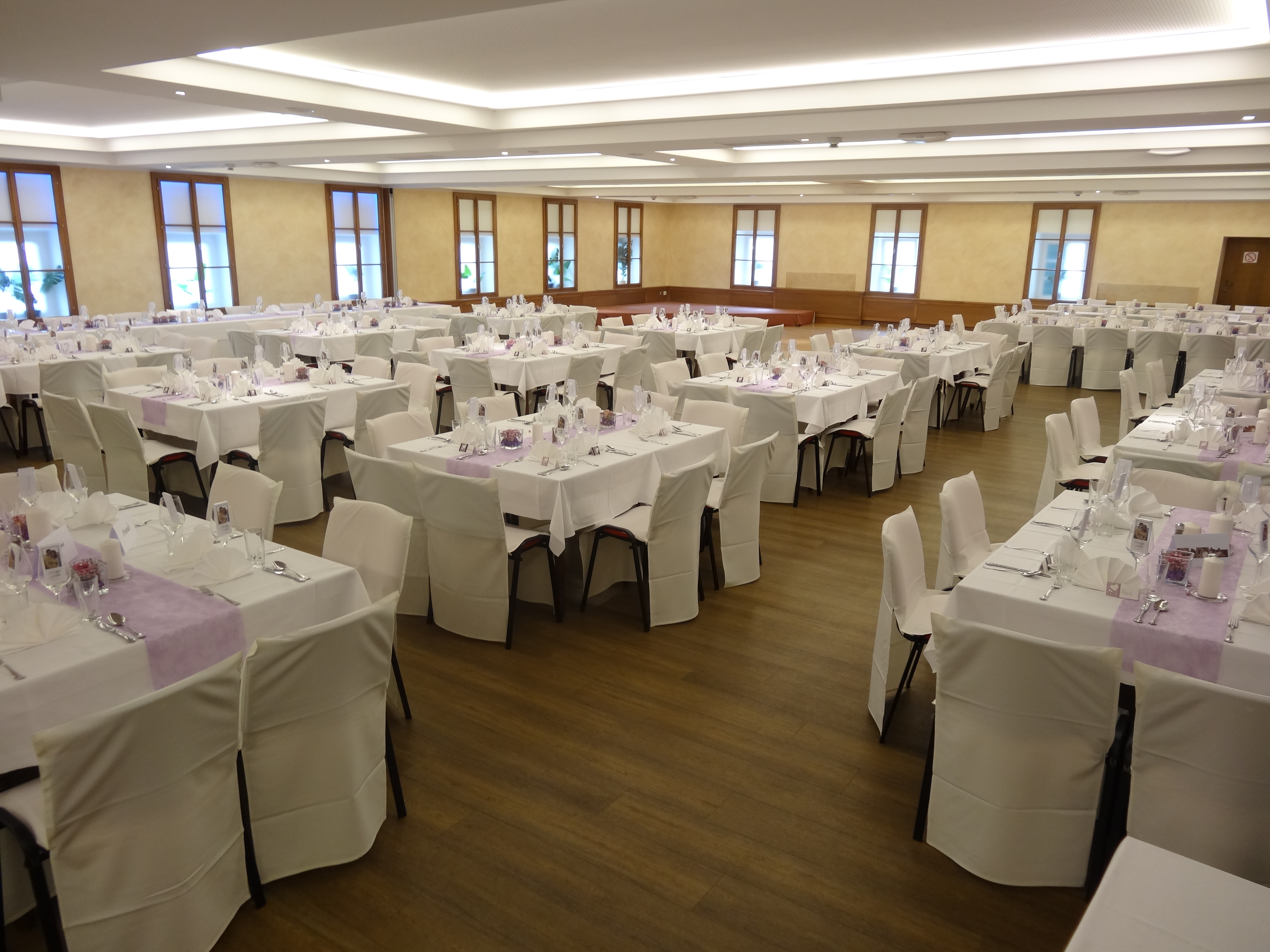 Landgasthof Wirt im Feld Information about the banquet halls Ballroom