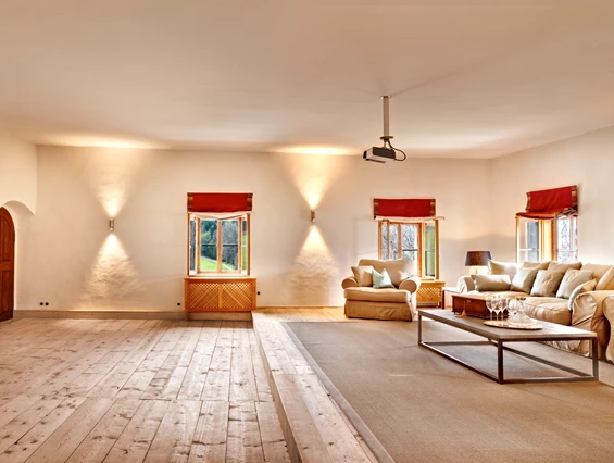 Hochzeit: Media Lounge - Schloss Friedberg