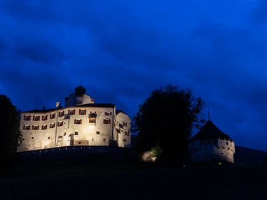 Hochzeit: Schloss bei Nacht - Schloss Friedberg