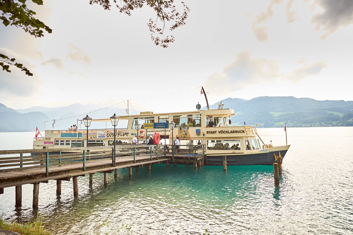Hochzeitslocation: Attersee Schiffahrt - Kapitänstrauung