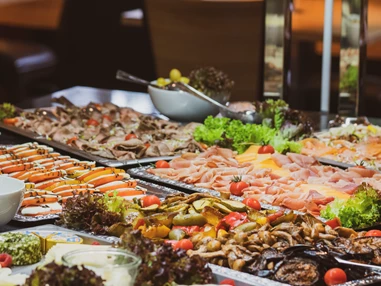Hochzeit: Buffet - Hotel Zur Heidschnucke