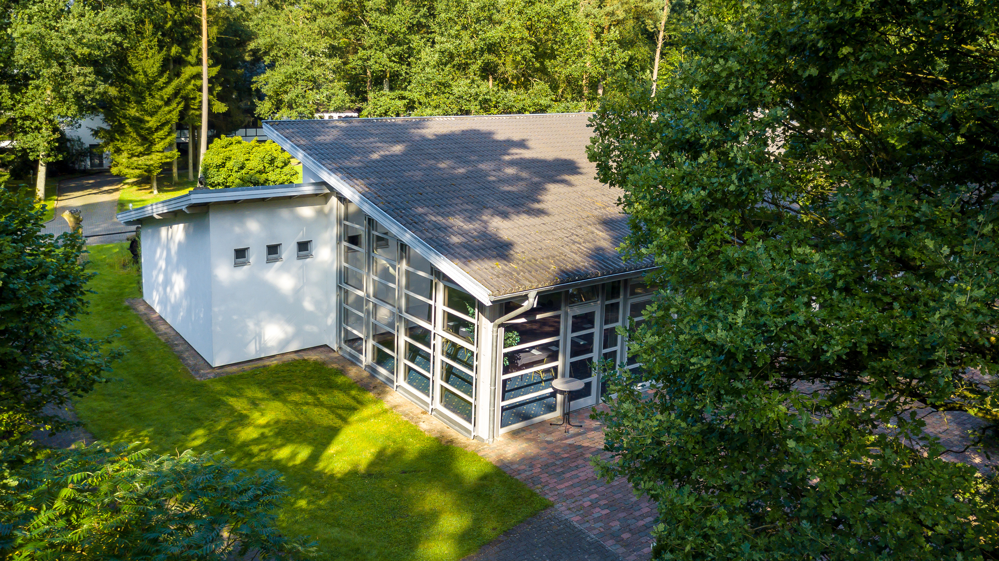 Bruiloft - Reinbek - Atrium - Veranstaltungsgebäude Rückseite - Hotel Zur Heidschnucke