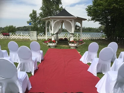 Bruiloft - Weinviertel - In der Loggia des Restaurant Vabene können Gartenhochzeiten direkt am Wasser gefeiert werden. - Donau Restaurant - Vabene