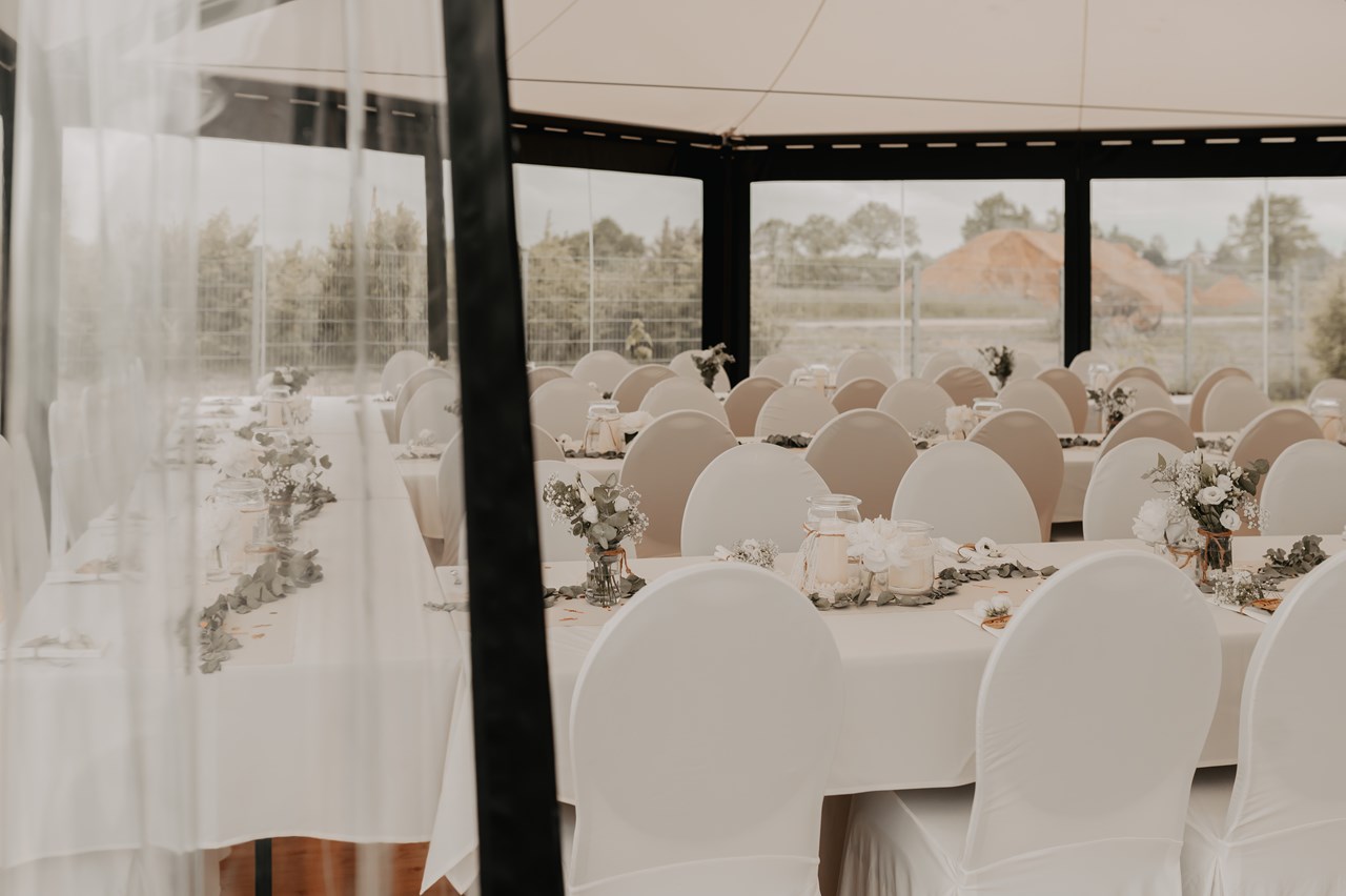 events in tents Merzenich Informations sur les salles de bal lumièreTente