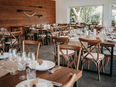 Hochzeitslocation: Seehaus Forst