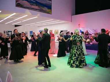 Hochzeit: Museum Angerlehner