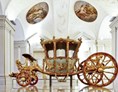 Hochzeit: Der Goldene Wagen des Fürsten Joseph Wenzel I. von Liechtenstein,1738;
2003 neu aufgestellt in der Sala Terrena des GARTENPALAIS
Nicolas Pineau (1684–1754)
(c) Palais Liechtenstein GmbH / Akodu - Gartenpalais Liechtenstein