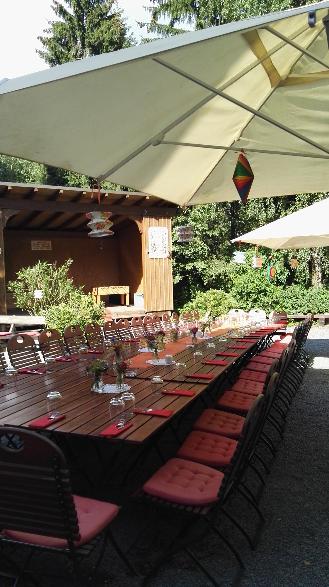 Hochzeit: Tafel zum Sommerfest - Bergwirtschaft Bieleboh Restaurant & Hotel
