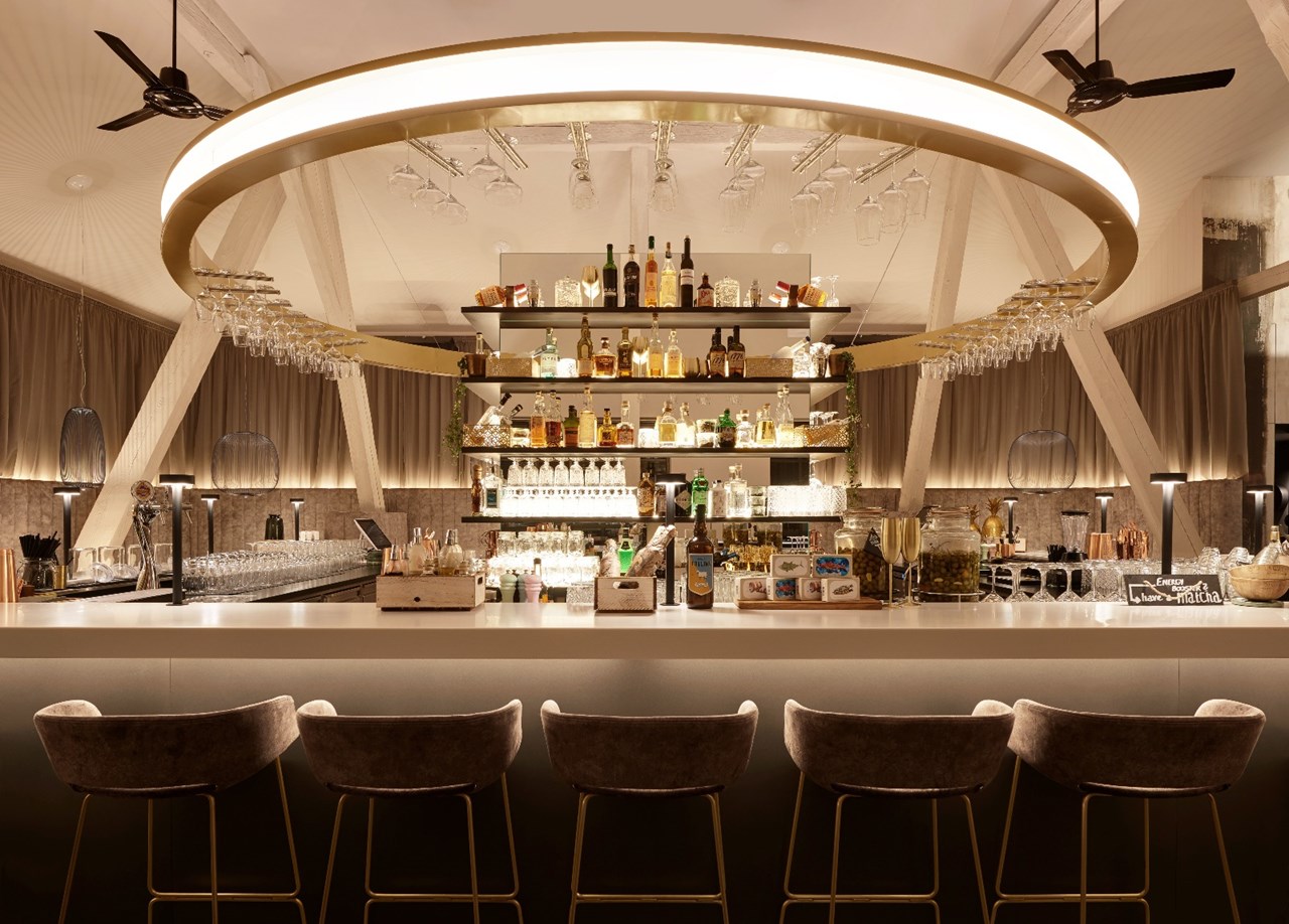 PHILIAZ Informazioni sulle sale da ballo Ristorante/sala bar