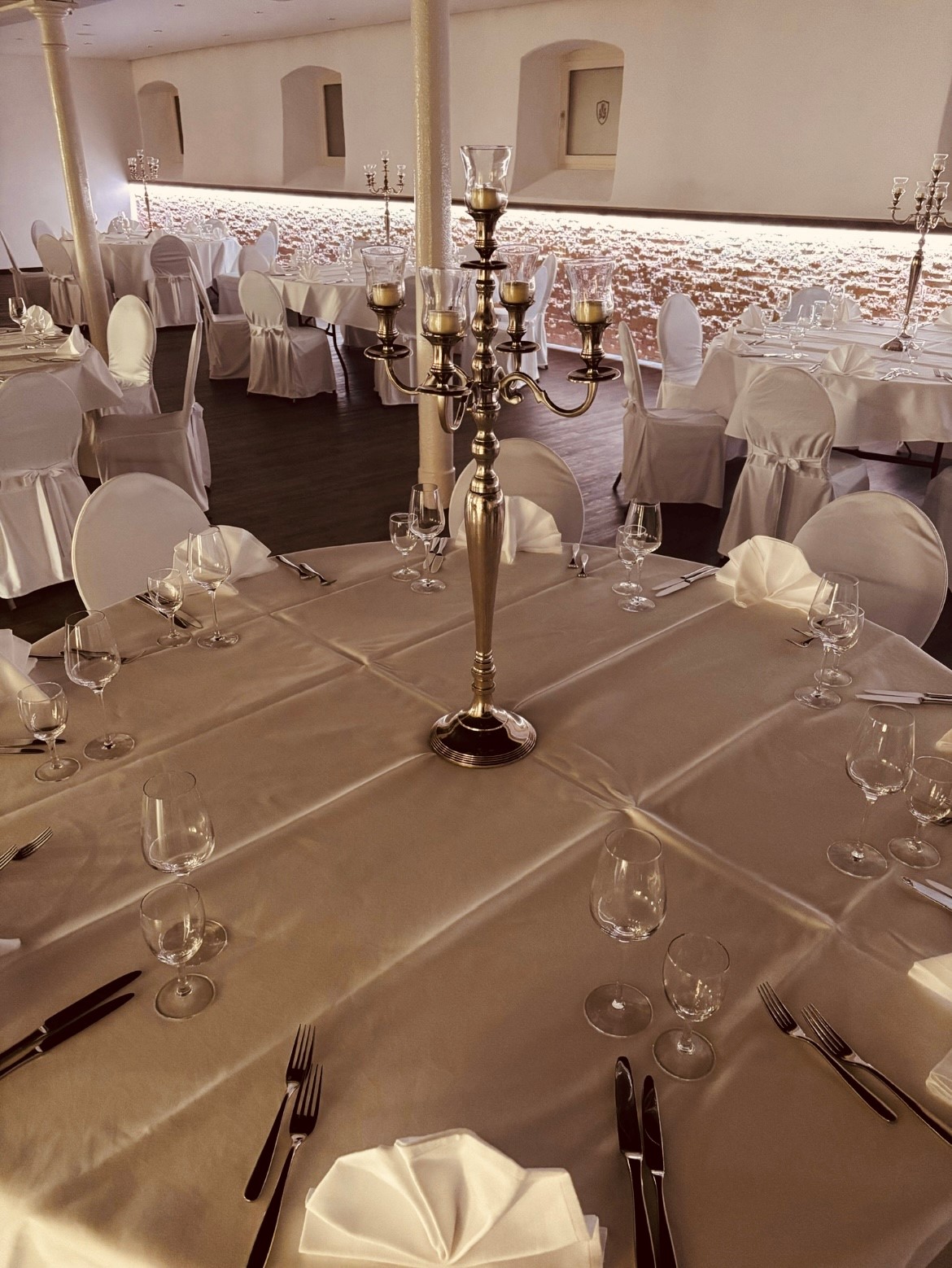 Hochzeitslocation: Location Kuhstall - Hofgut Domäne GmbH