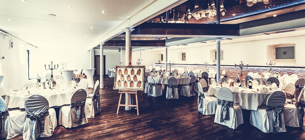 Hofgut Domäne GmbH Informazioni sulle sale da ballo Luogo dell'evento “KUHSTALL”