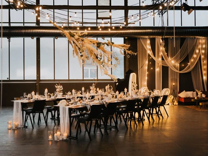 Wedding - PLZ 83562 (Deutschland) - Eine Hochzeit in unserer Eventhalle Alte Schlosserei - Tonwerk Dorfen