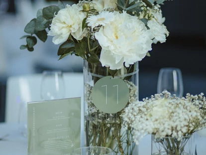 Hochzeit - Geeignet für: Private Feier (Taufe, Erstkommunion,...) - Leonberg (Böblingen) - „Wenn Stil auf Stimmung trifft – Deko, die verzaubert.“ - SML CarLocation®