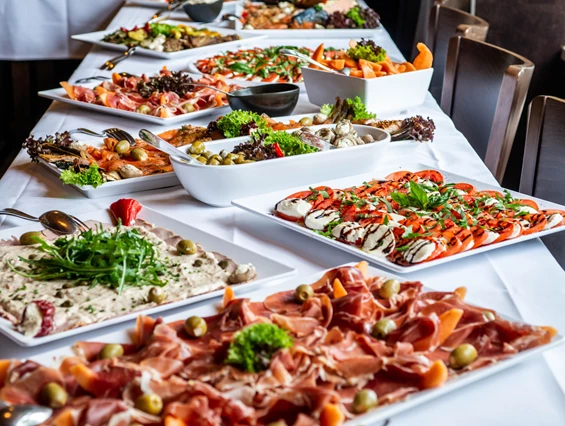 Hochzeit: Kulinarik im Singh Restaurant in Bad Homburg. - Singh Restaurant am Park