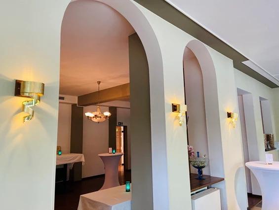 Hochzeit: Eure Hochzeitslocation in Hessen - das Singh Restaurant in Bad Homburg. - Singh Restaurant am Park