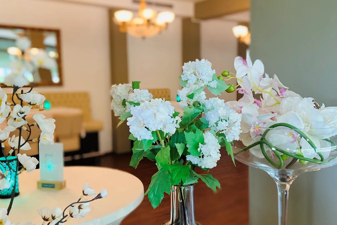 Hochzeit: Eure Hochzeitslocation in Hessen - das Singh Restaurant in Bad Homburg. - Singh Restaurant am Park