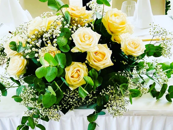 Hochzeit: Eure Hochzeitslocation in Hessen - das Singh Restaurant in Bad Homburg. - Singh Restaurant am Park