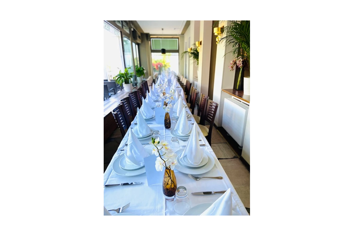 Hochzeit: Singh Restaurant am Park