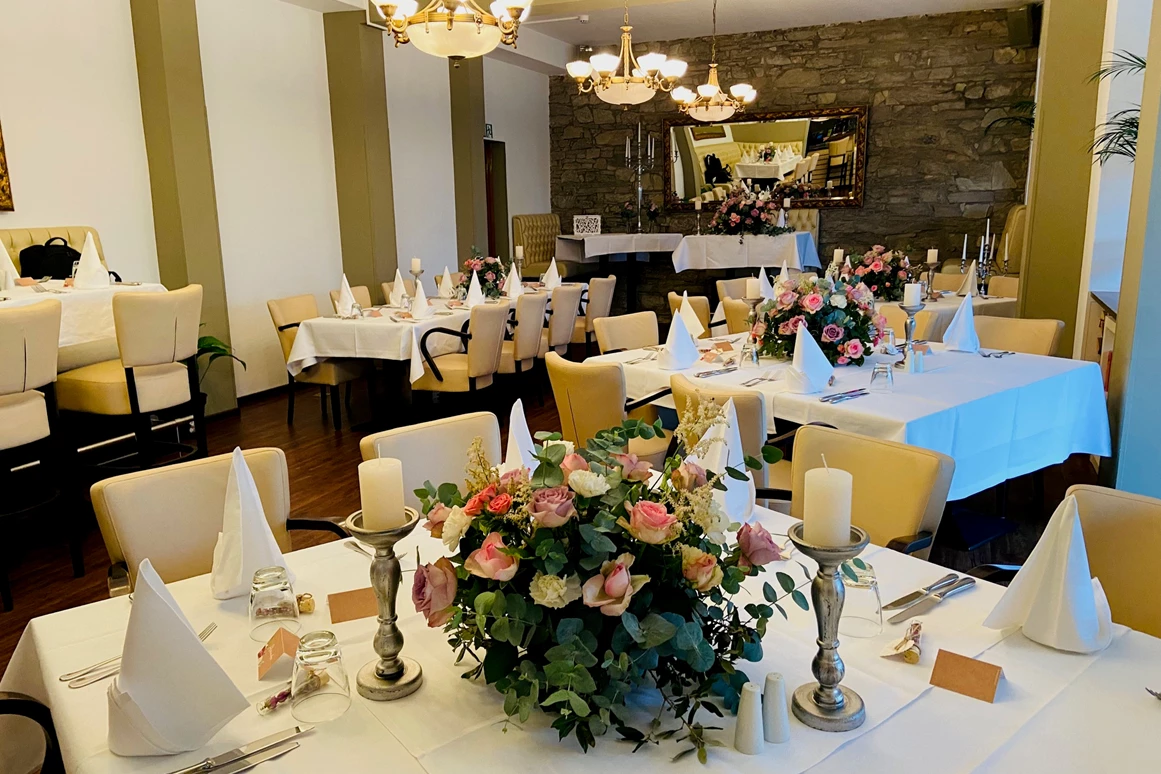 Hochzeit: Singh Restaurant am Park