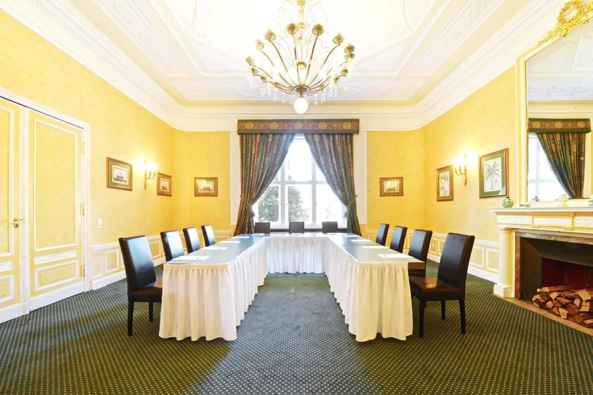 Hochzeitslocation: Der Gelbe Salon. - Schlosshotel Villa Westerberge