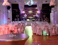 Hochzeit: Der große Saal mit der Bühne! - Tanzschule Pelzer