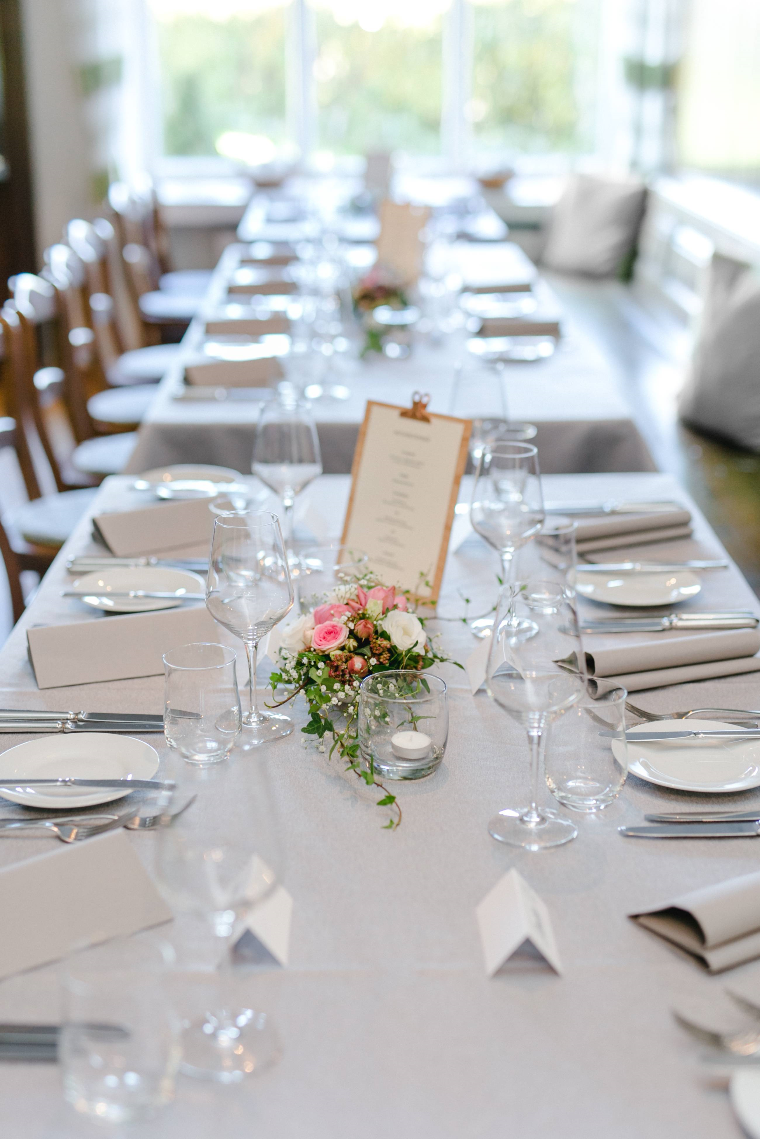 Hochzeit - PLZ 83137 (Deutschland) - Schloss Hart - Trinken. Essen. Feiern.