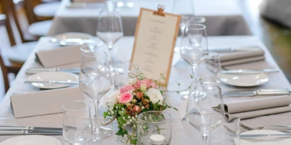 Wedding - PLZ 83562 (Deutschland) - Schloss Hart - Trinken. Essen. Feiern.