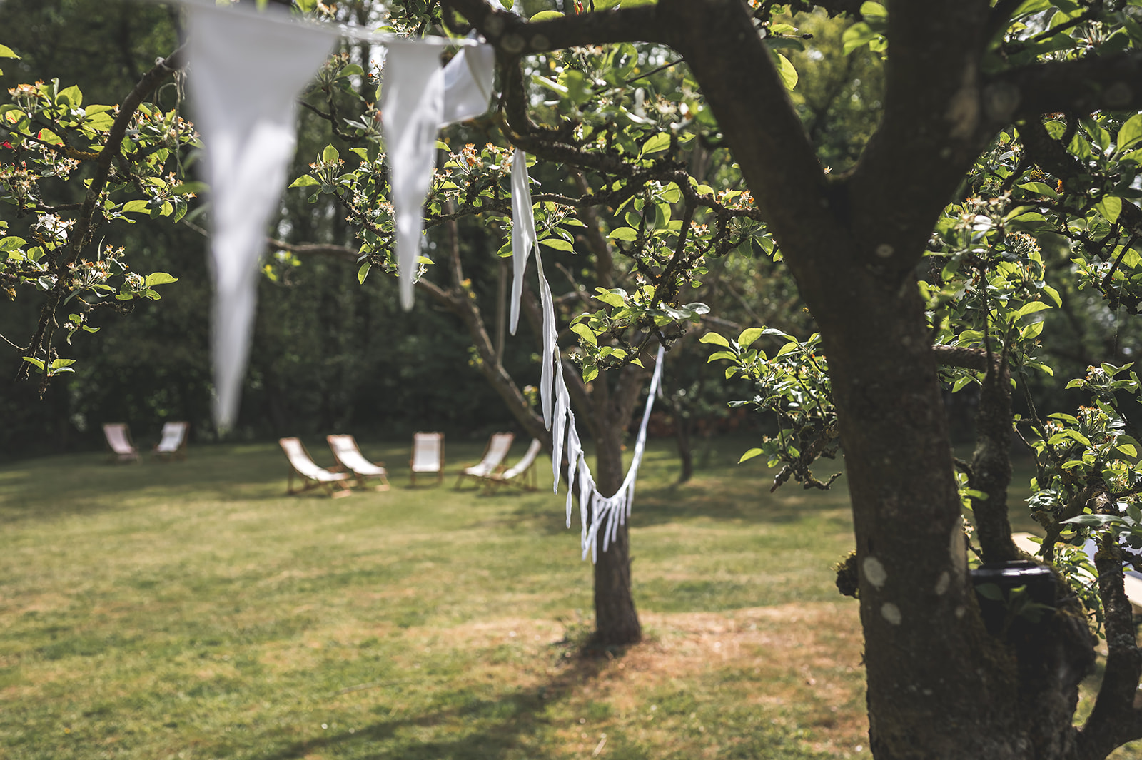 Hochzeitslocation: Eine Gartenhochzeit auf der Beke Mühle. - Beke Mühle