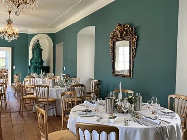 Hochzeitslocation: Grüner Salon - Schloss Viehofen