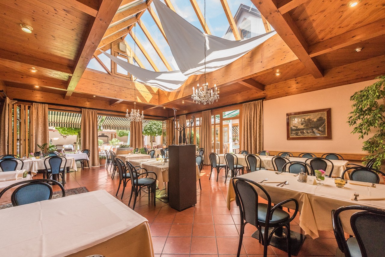 Palais Kneissl Informatie over de balzalen Gasthaus zum Hirschen