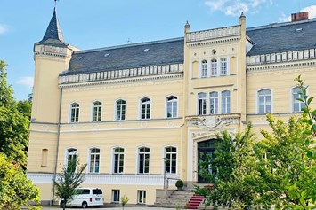 Hochzeit: Herzlich Willkommen auf Schloss Kröchlendorff - Schloss Kröchlendorff