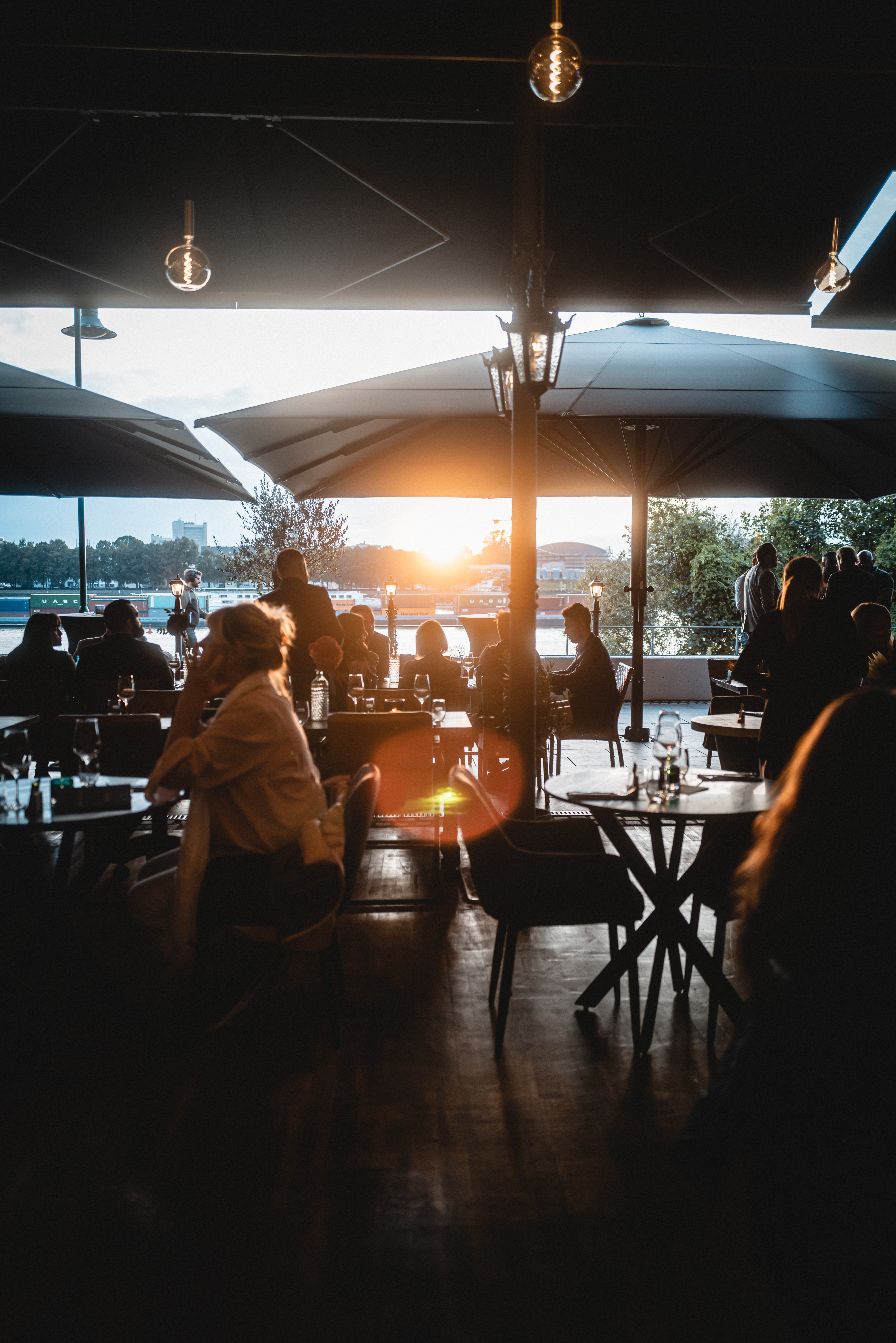 Bruiloft - Bad Honnef - Bahnhöfchen Bonn