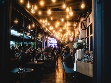 Hochzeitslocation: Bahnhöfchen Bonn