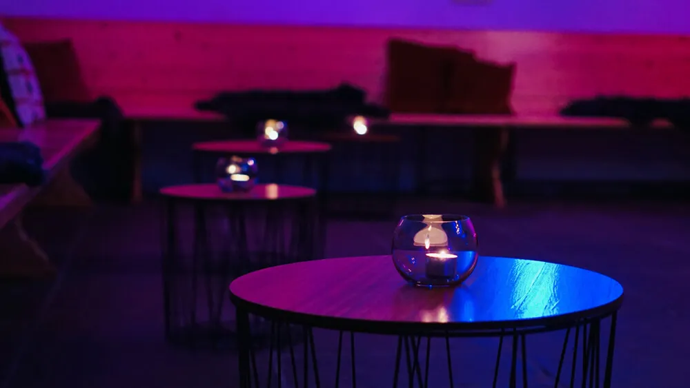 Hochzeit: Sitzgelegenheiten Gewölbe - Sankt Gereon Hochzeitslocation