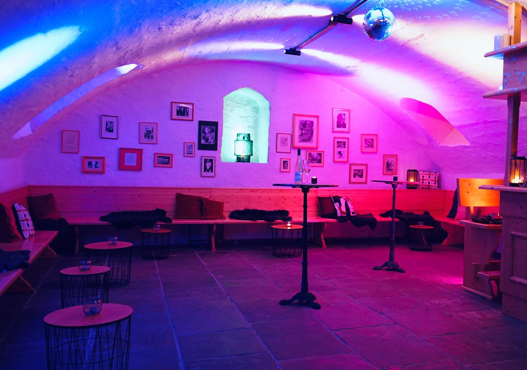 Hochzeit: Gewölbe Partykeller Hochzeit - Sankt Gereon Hochzeitslocation