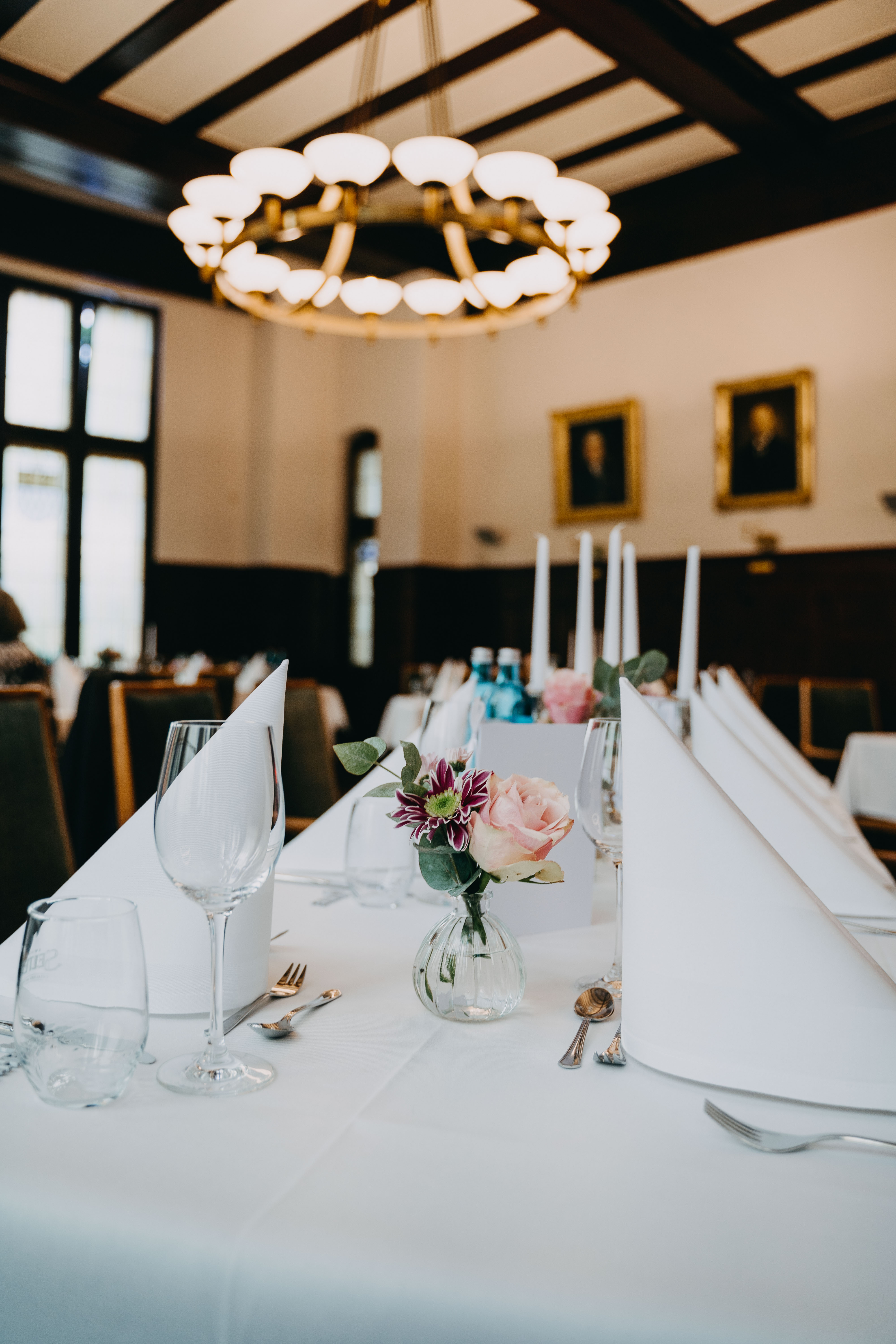 Hochzeitslocation: ACHTER GEDECK