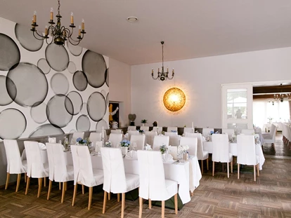 Hochzeit - Gumpoldskirchen - Der Festsaal des Landgasthof KRONE in Niederösterreich. - Landgasthof Krone