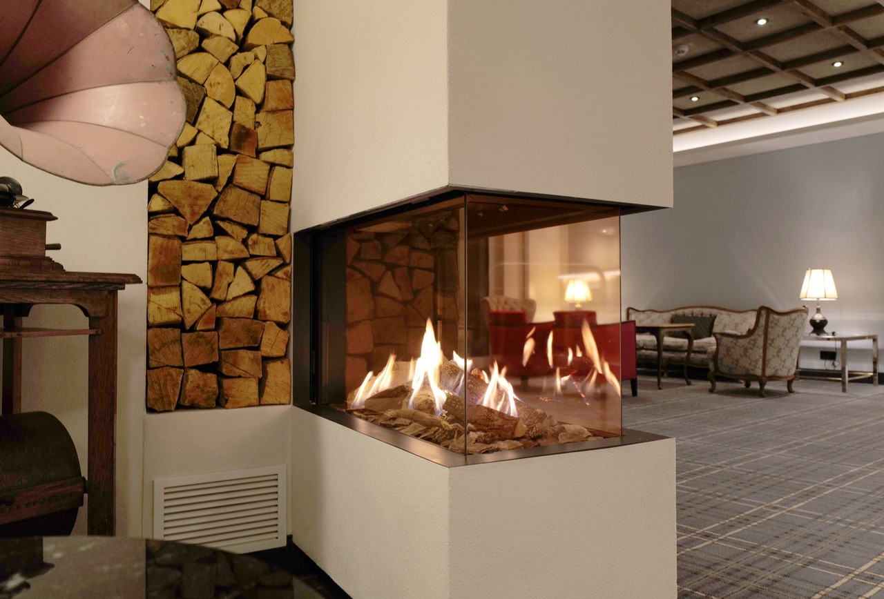 Hochzeit: Kamin in der Lobby - Naundrups Hof