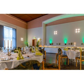 Hochzeit: Studio - geeignet für bis zu 45 Personen - Restaurant & Landhotel "Zum Niestetal"