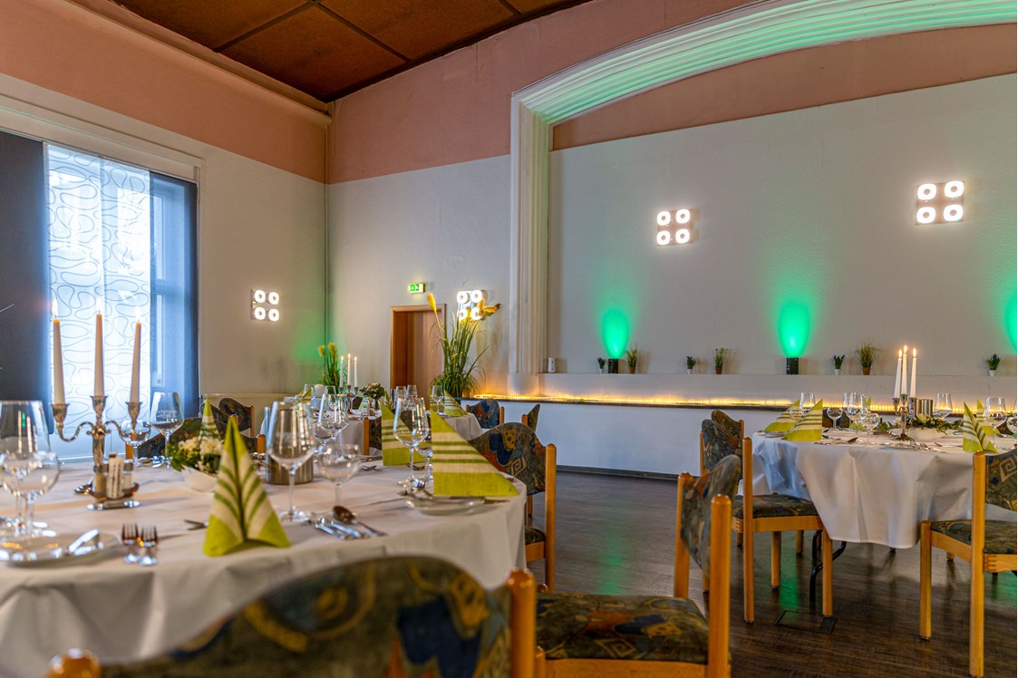 Hochzeit: Studio - geeignet für bis zu 45 Personen - Restaurant & Landhotel "Zum Niestetal"