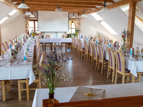 Hochzeit: Saal Geburtstag  - Jägerwirt Dreifaltigkeit