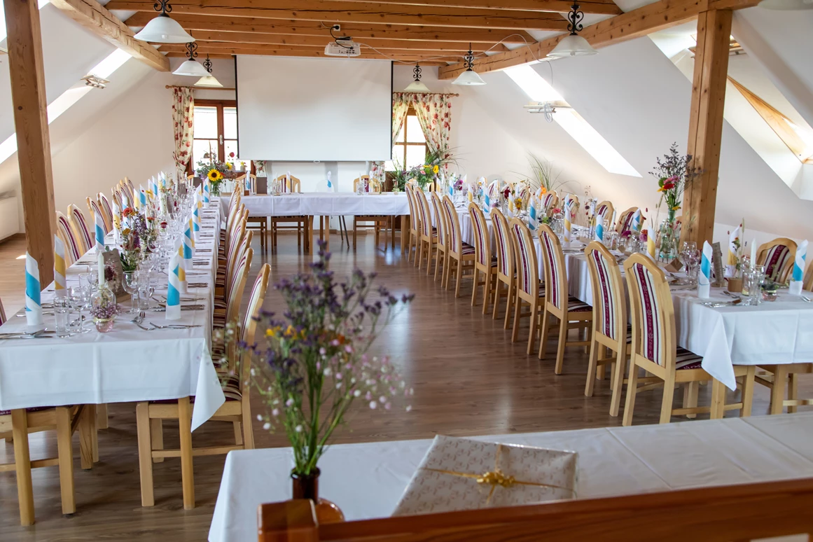 Hochzeit: Saal Geburtstag  - Jägerwirt Dreifaltigkeit