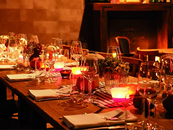 Hochzeitslocation: herbstlich Hüttenzauber - zum Heurigen