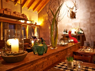 Hochzeitslocation: zum Heurigen