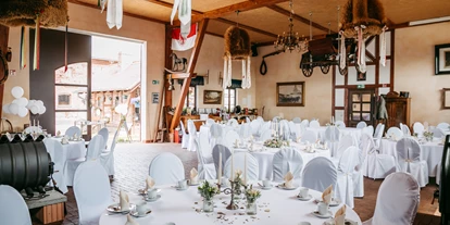 Hochzeit - Bad Saarow - Der Festsaal der Hochzeitslocation Landgut Falkenberg. - Landgut Falkenberg